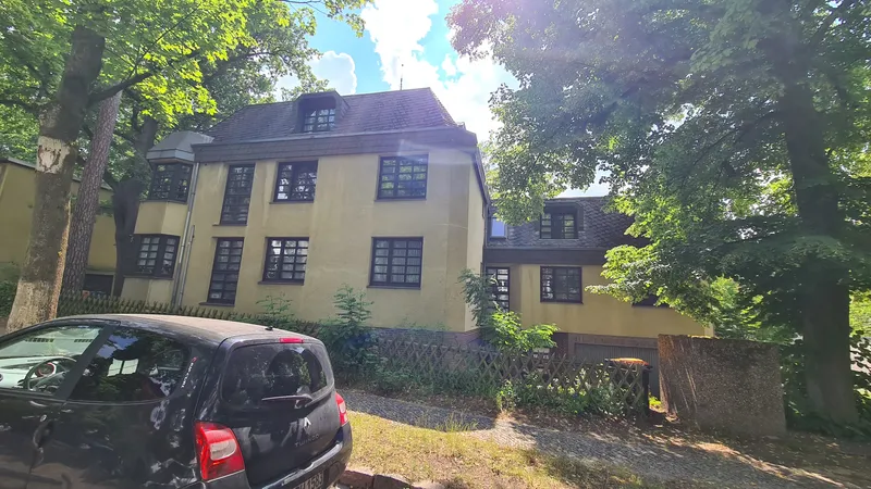 schöne 2-Zimmer-Wohnung in ruhiger Lage in Berlin Waidmannslust — photo 1